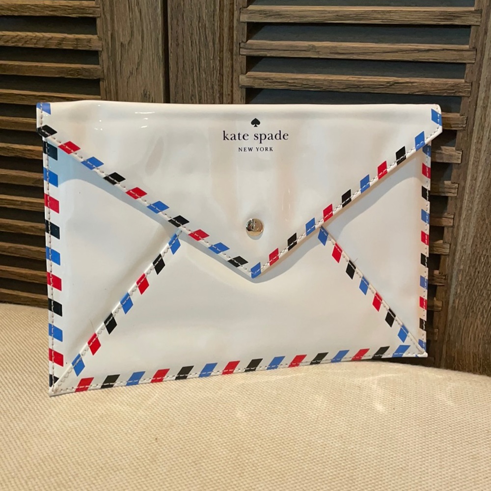 Rare NWT Kate spade envelope pouch
